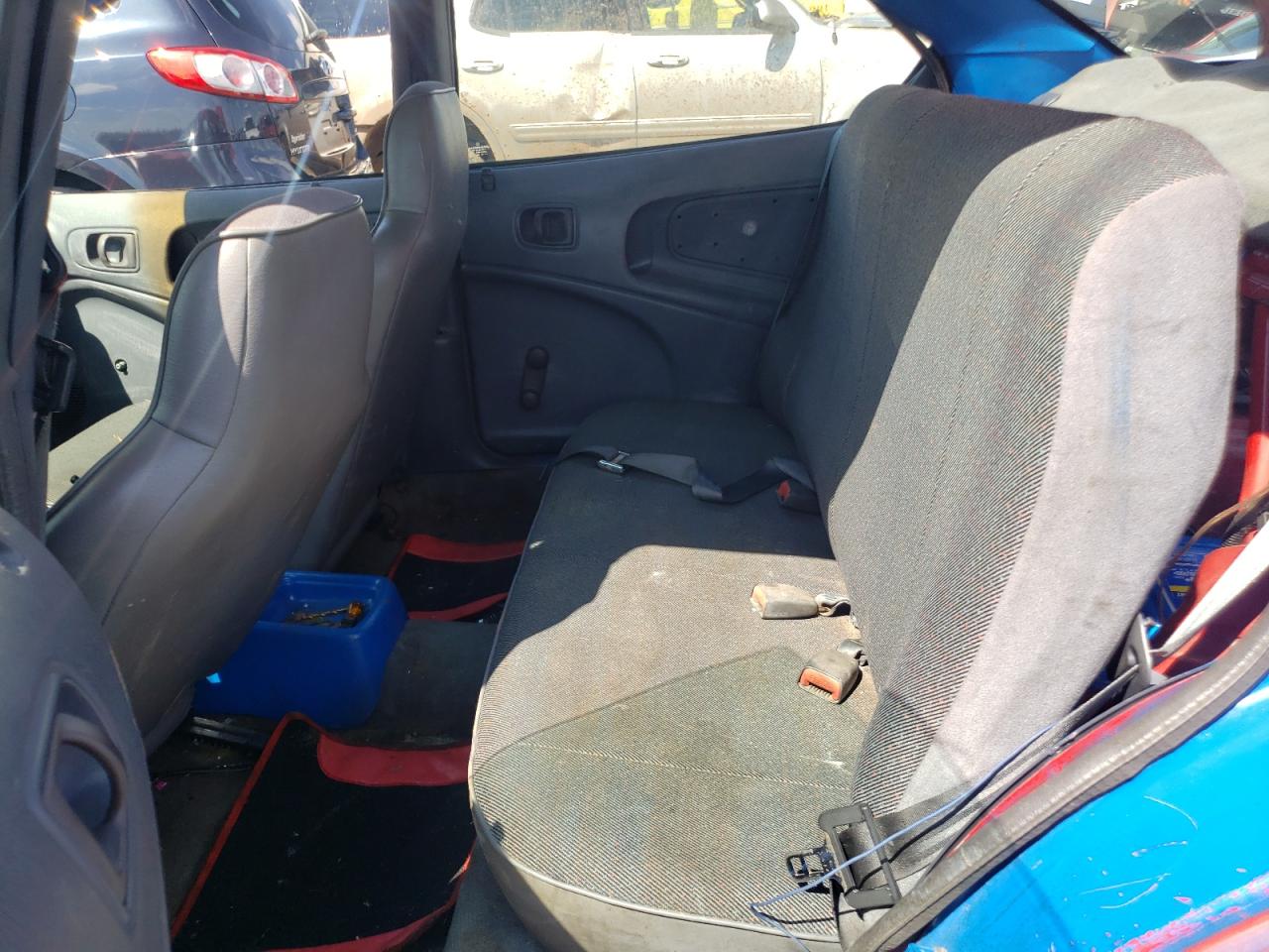 Photo 6 from auction – 1996 DODGE NEON with VIN 1B3ES27C2TD604563