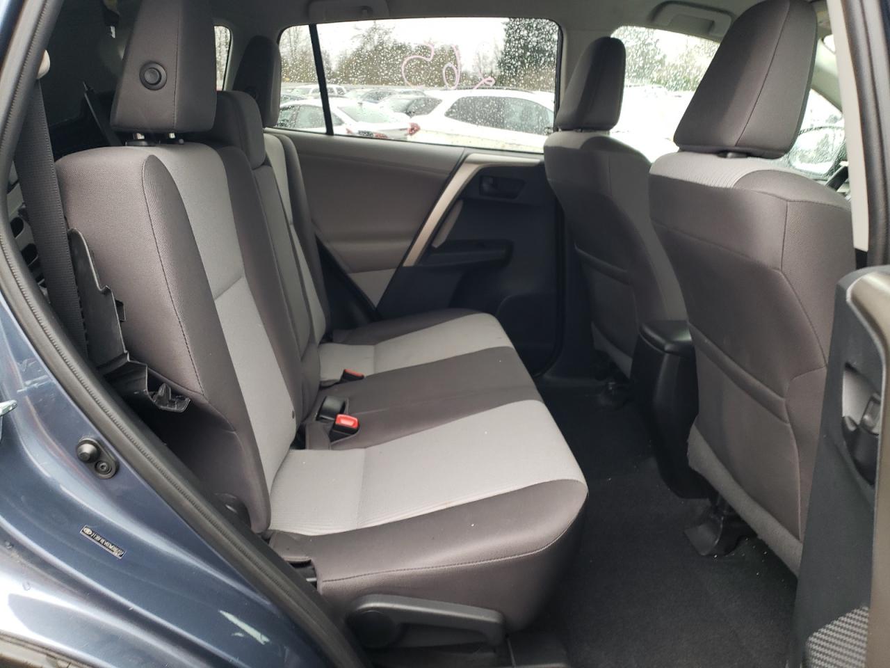 Photo 6 from auction – 2013 TOYOTA RAV4 LE with VIN 2T3BFREV6DW086707