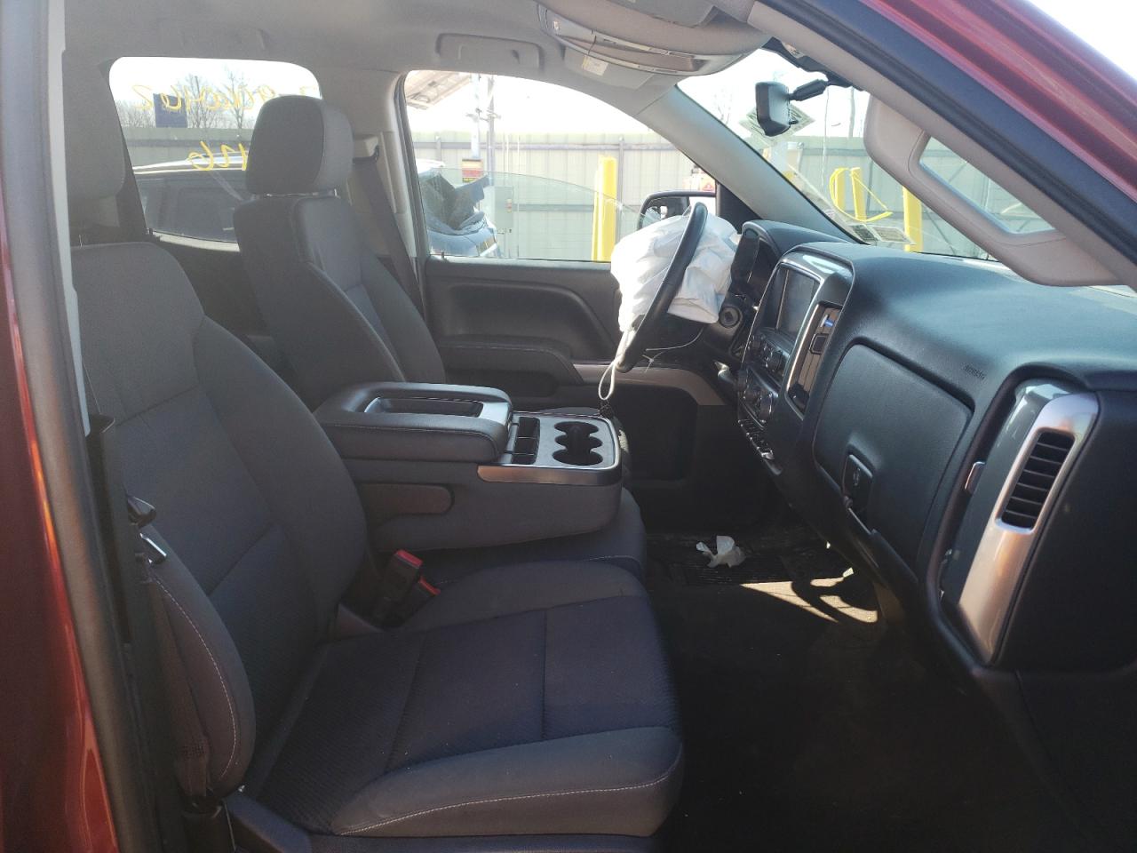 Photo 5 from auction – 2015 CHEVROLET SILVERADO with VIN 1GCVKREC5FZ228846