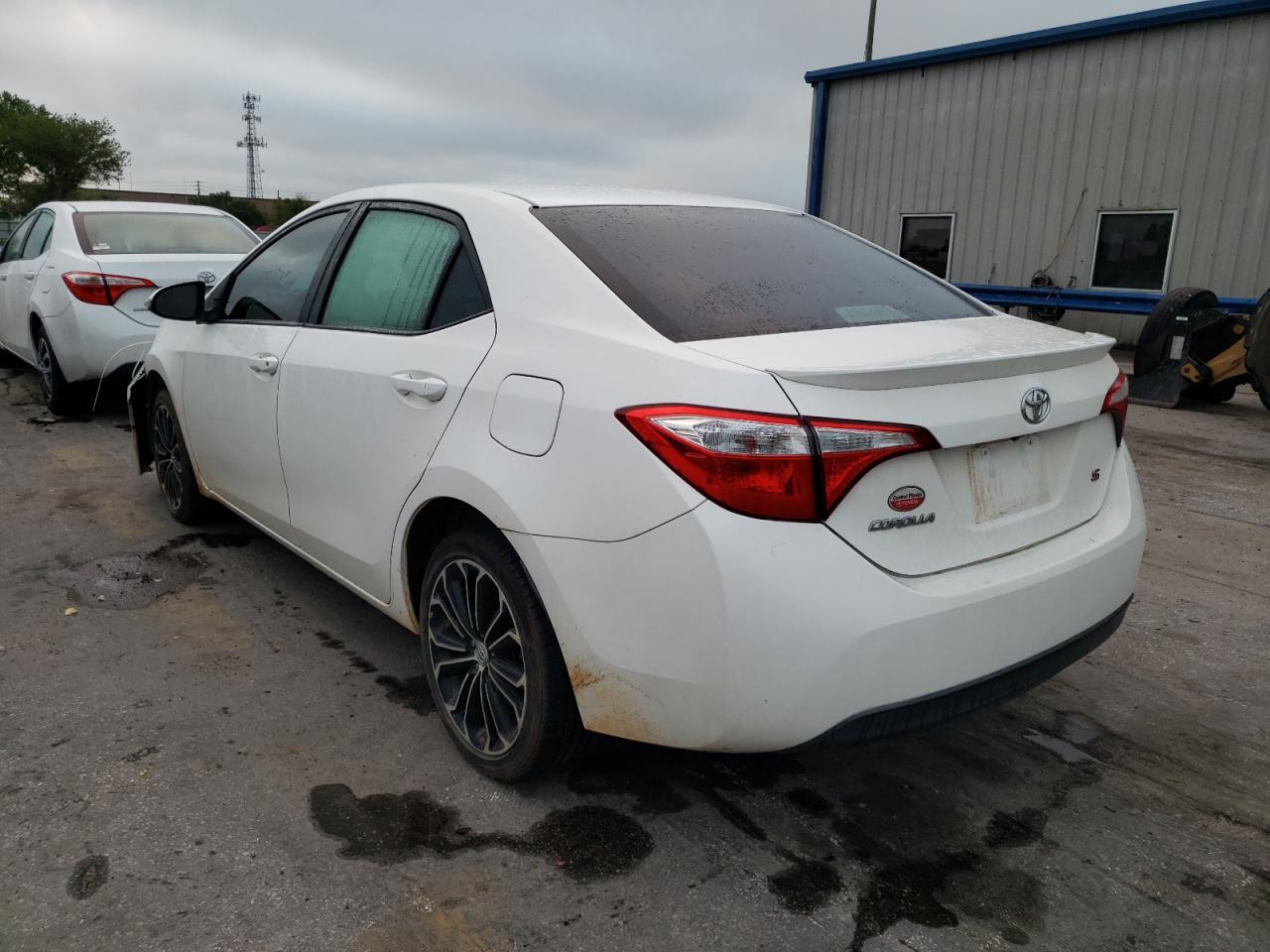 Photo 3 from auction – 2016 TOYOTA COROLLA L with VIN 2T1BURHE0GC642543