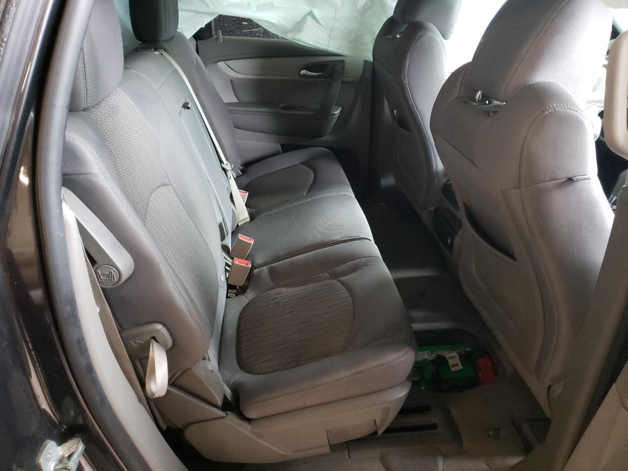 Photo 6 from auction – 2013 CHEVROLET TRAVERSE L with VIN 1GNKRFED4DJ262379