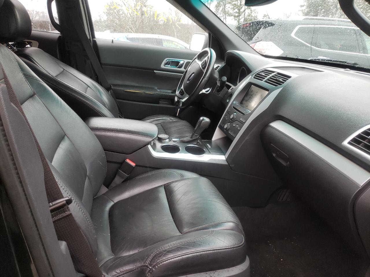 Photo 5 from auction – 2011 FORD EXPLORER X with VIN 1FMHK8D82BGA47967