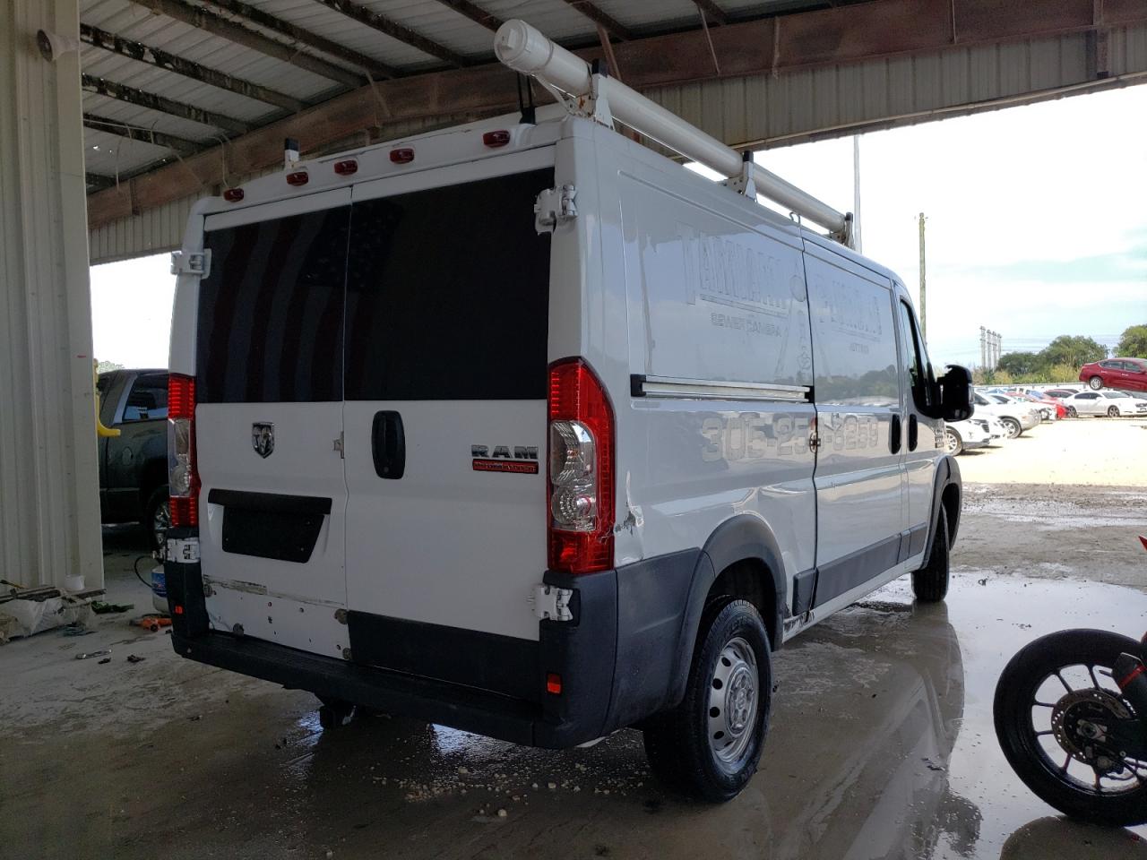 Photo 4 from auction – 2017 RAM PROMASTER with VIN 3C6TRVAG8HE526463