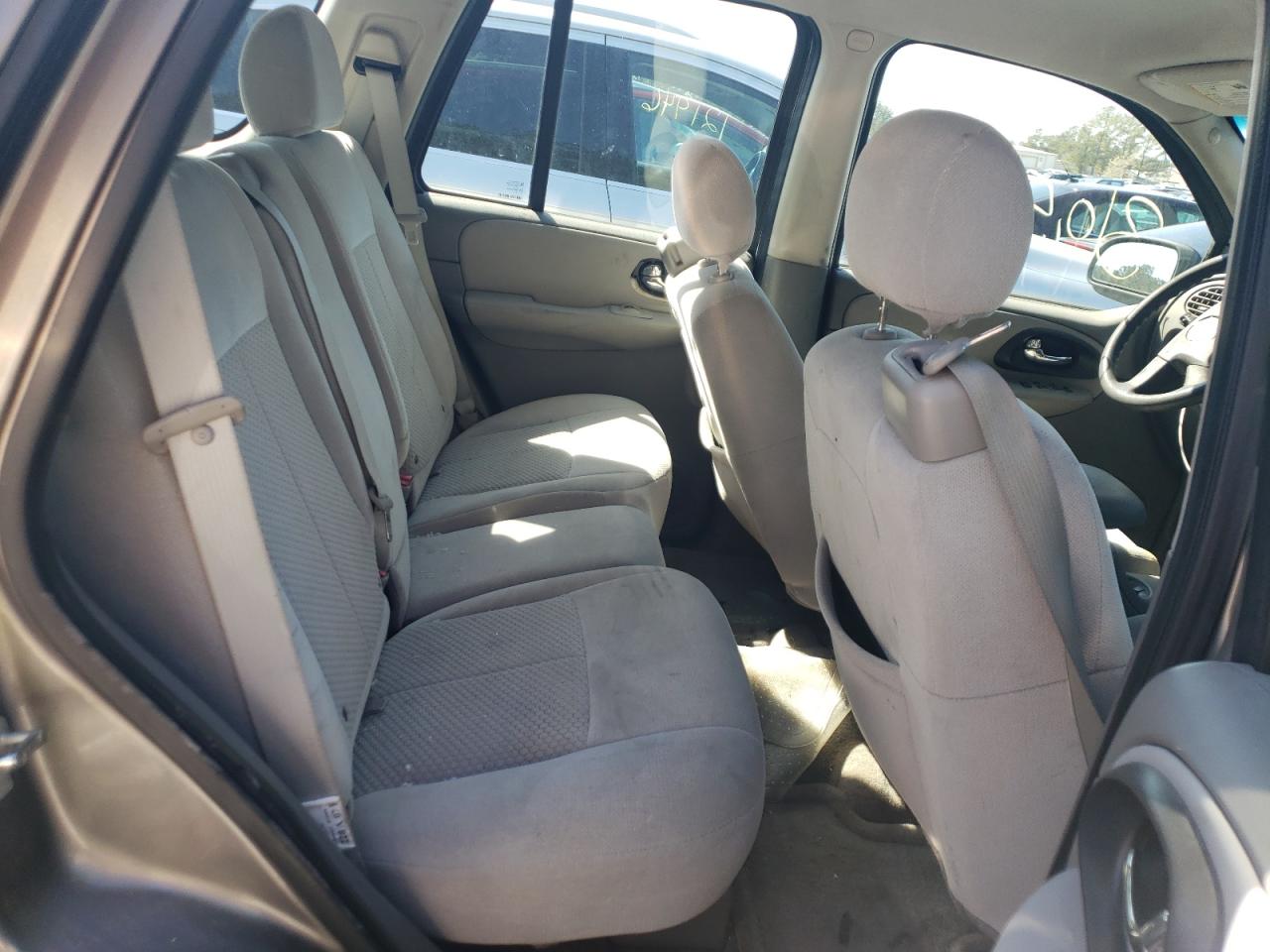Photo 6 from auction – 2008 CHEVROLET TRAILBLAZE with VIN 1GNDS13SX82129532