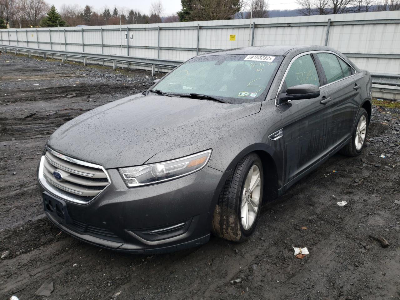 Photo 2 from auction – 2017 FORD TAURUS SEL with VIN 1FAHP2H81HG146064