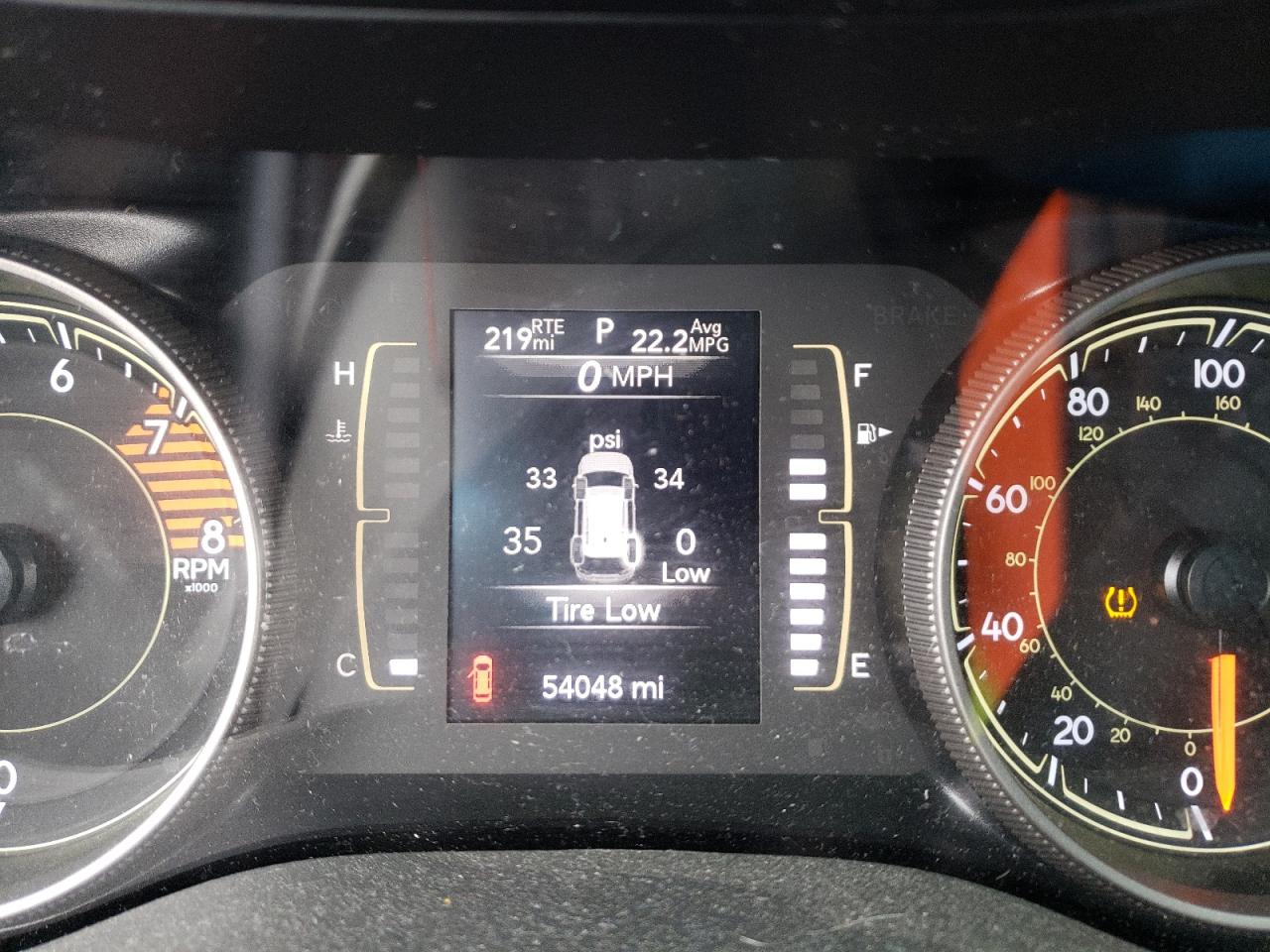 Photo 8 from auction – 2019 JEEP CHEROKEE L with VIN 1C4PJMLX4KD390964