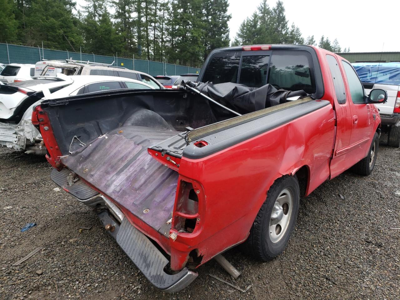 Photo 4 from auction – 2003 FORD F150 with VIN 1FTRX17W93NA62135