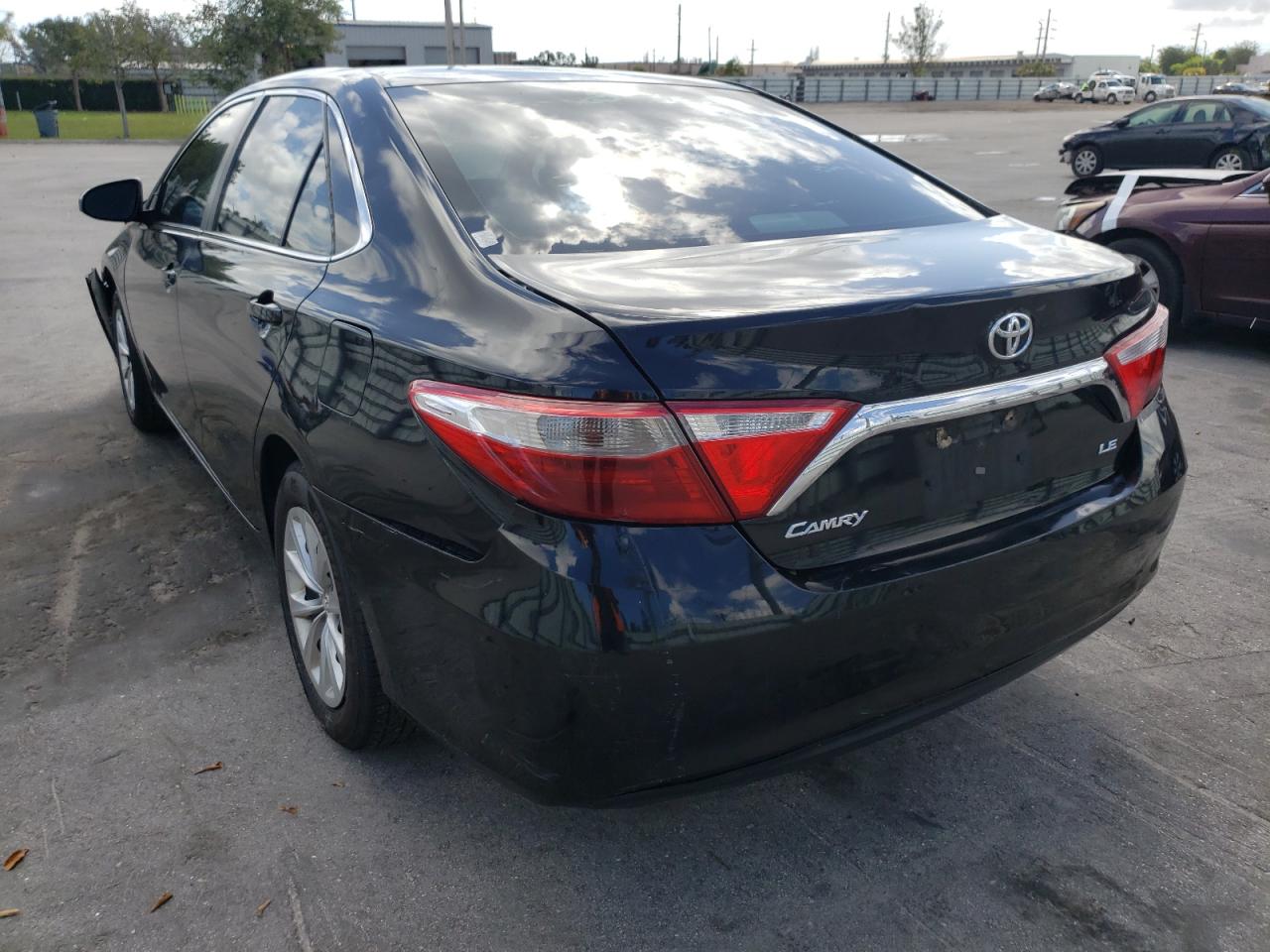Photo 3 from auction – 2015 TOYOTA CAMRY LE with VIN 4T4BF1FK2FR505160