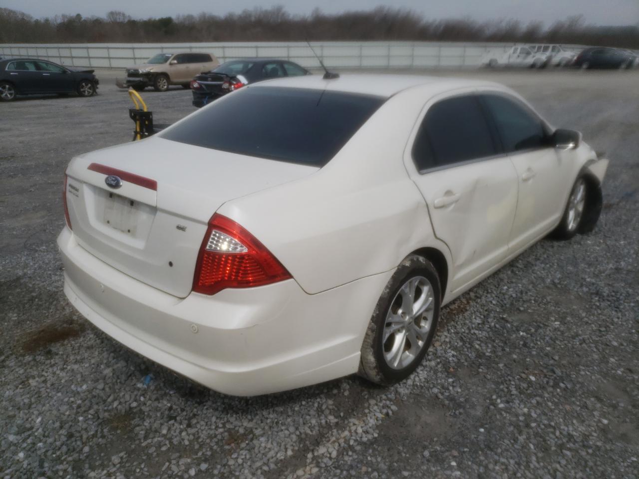 Photo 4 from auction – 2012 FORD FUSION SE with VIN 3FAHP0HA0CR101044
