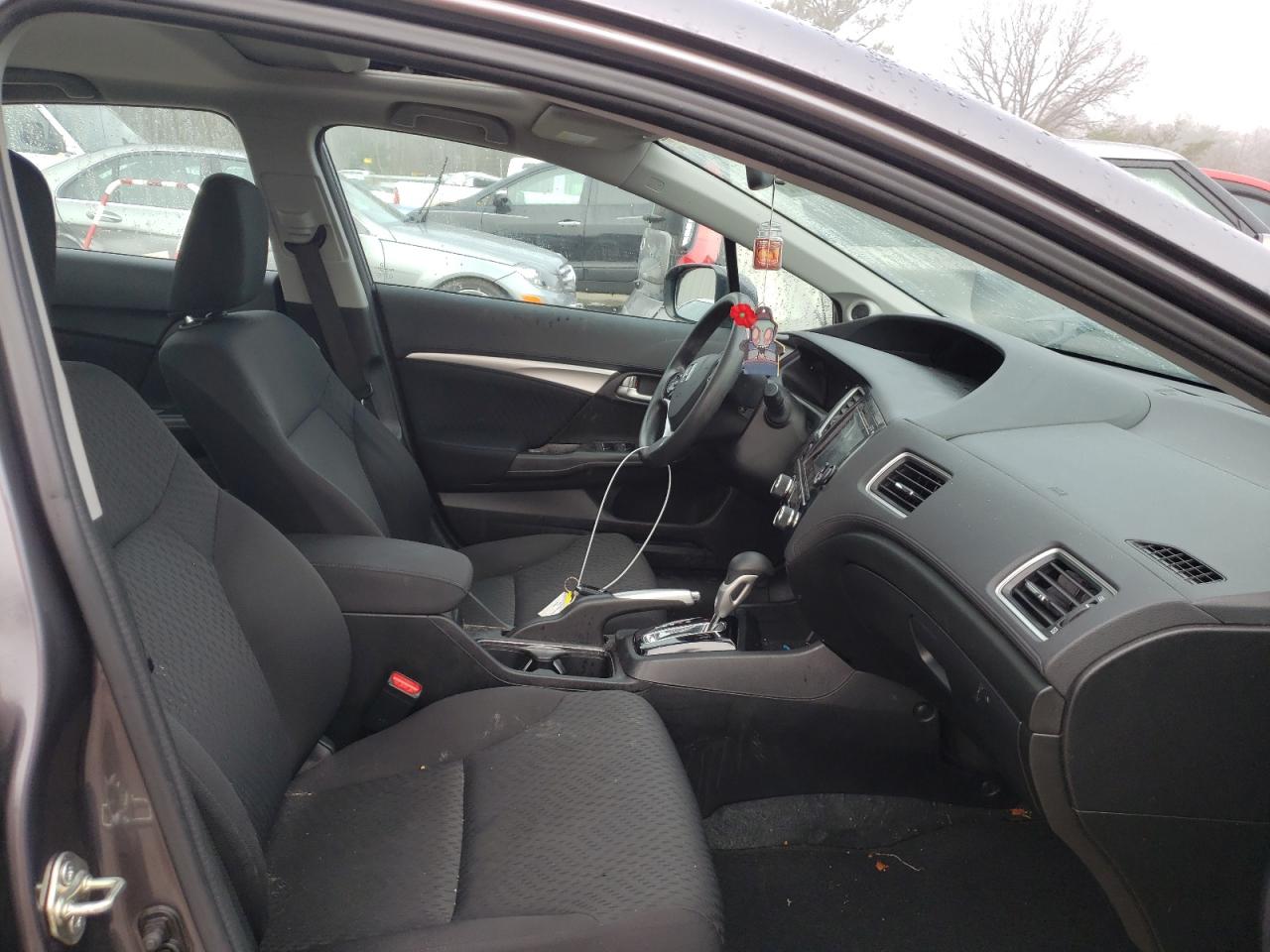 Photo 5 from auction – 2015 HONDA CIVIC EX with VIN 19XFB2F85FE234163