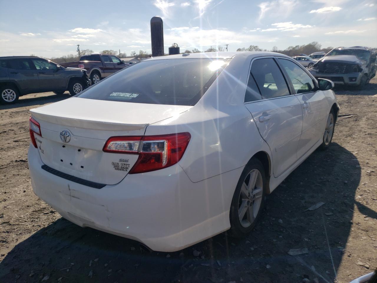 Photo 4 from auction – 2012 TOYOTA CAMRY BASE with VIN 4T1BF1FK9CU128543