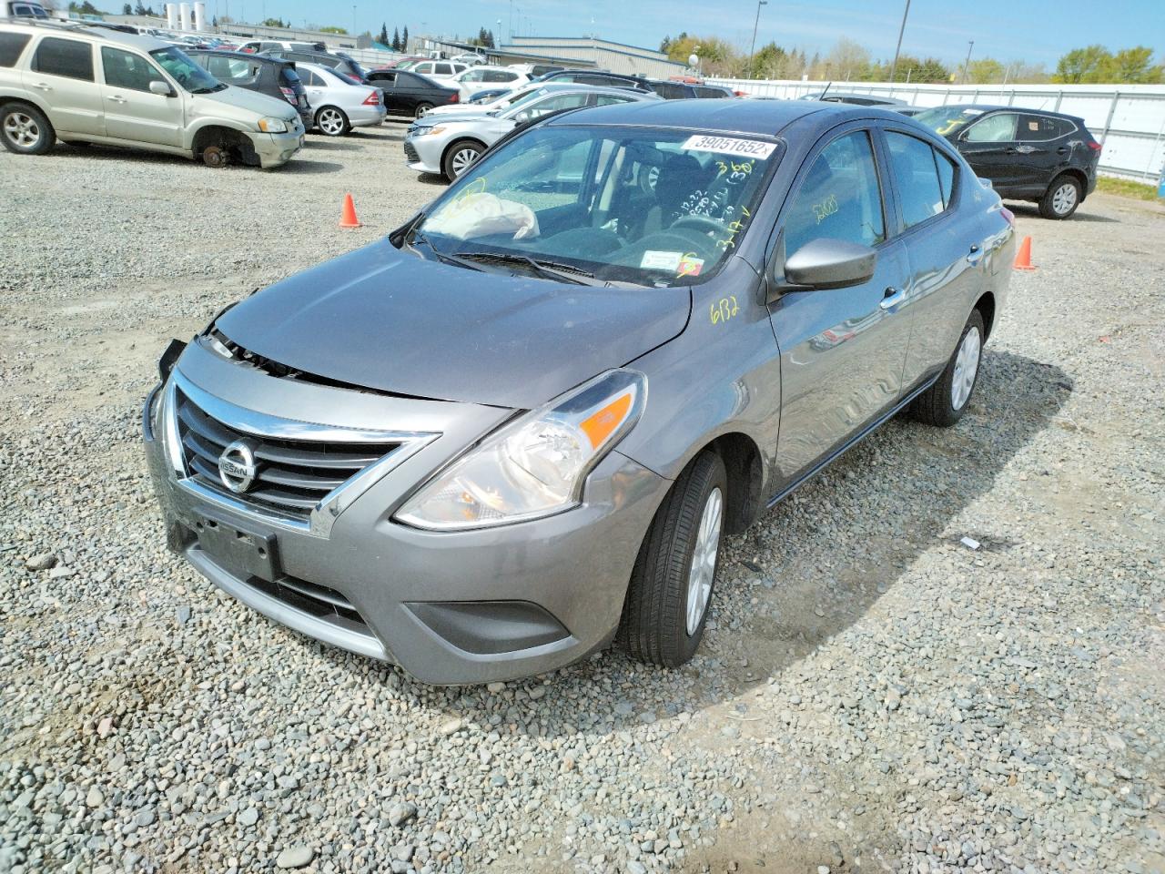 Photo 12 from auction – 2018 NISSAN VERSA S with VIN 3N1CN7AP5JL880087