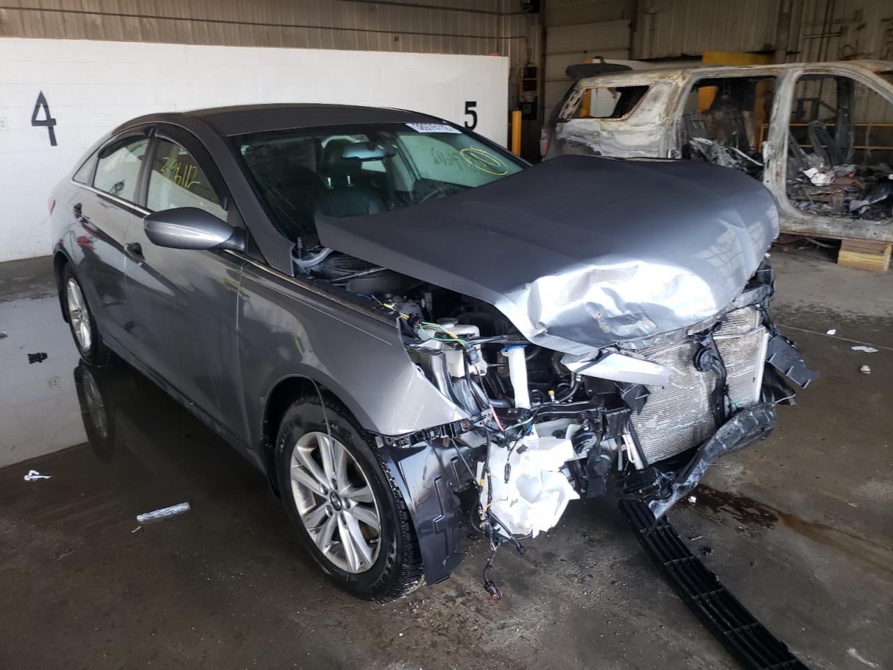 HYUNDAI SONATA GLS 2013 with VIN 5NPEB4AC0DH809703 - Photo from auction