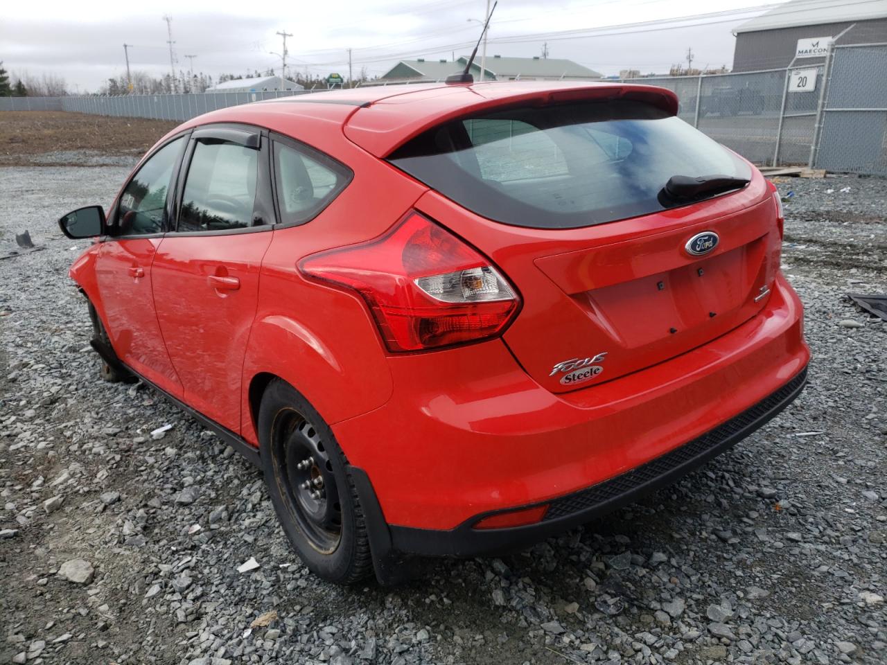 Photo 3 from auction – 2013 FORD FOCUS SE with VIN 1FADP3K2XDL238607