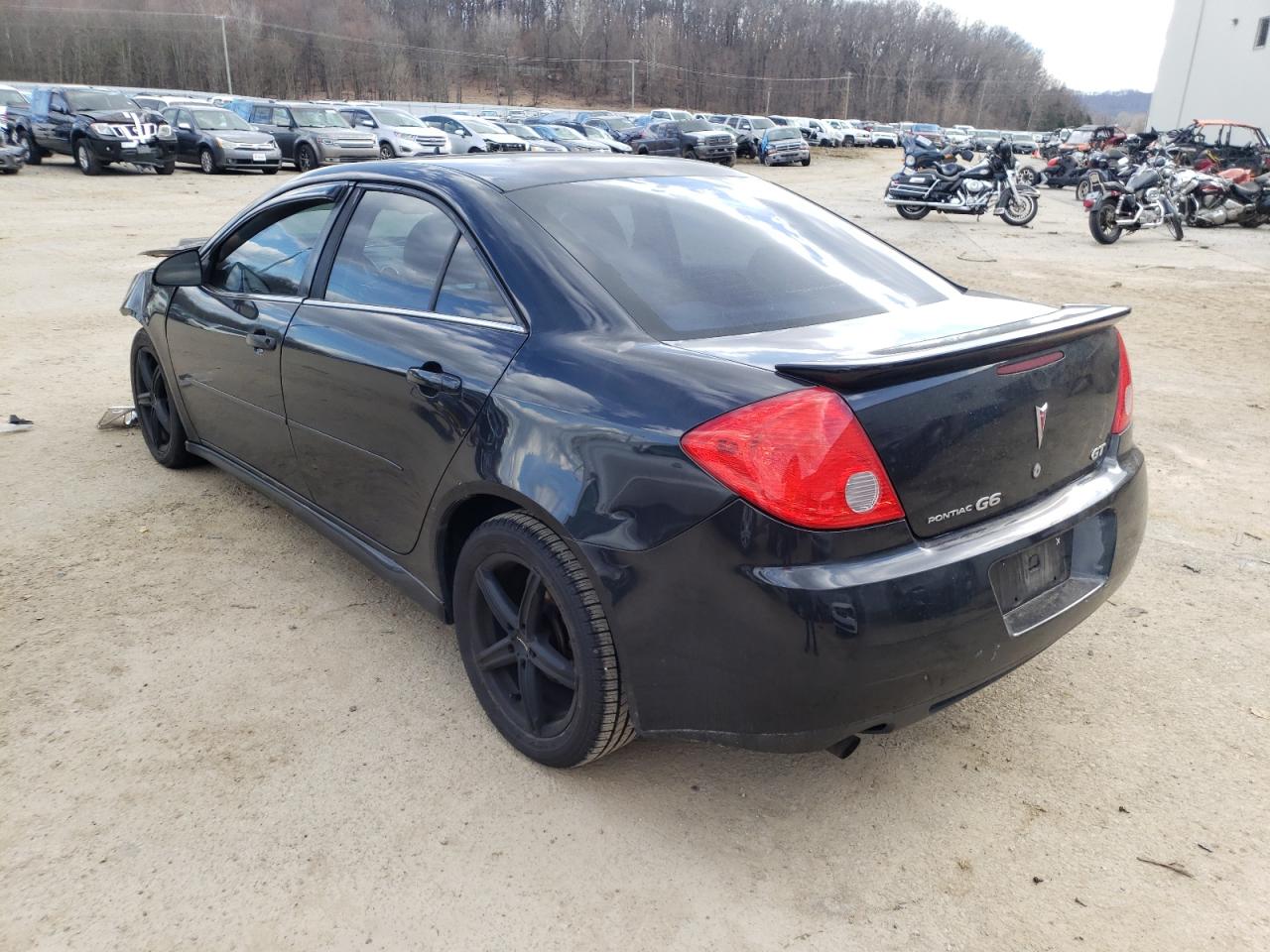 Photo 3 from auction – 2010 PONTIAC G6 with VIN 1G2ZA5EN7A4159053