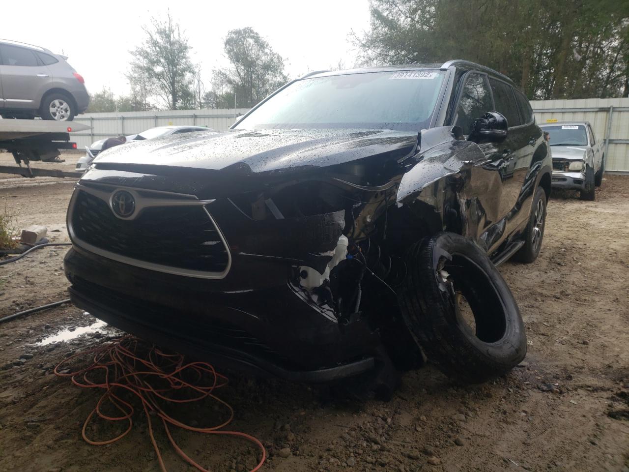 Photo 2 from auction – 2020 TOYOTA HIGHLANDER with VIN 5TDHZRAH8LS015588