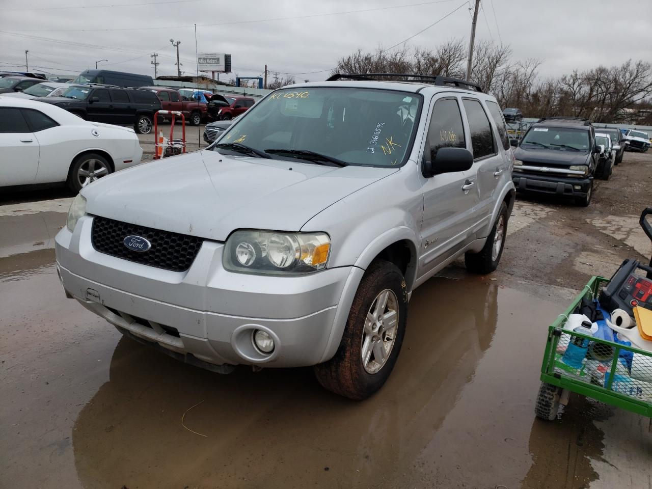 Photo 2 from auction – 2007 FORD ESCAPE HEV with VIN 1FMCU49H67KC05401