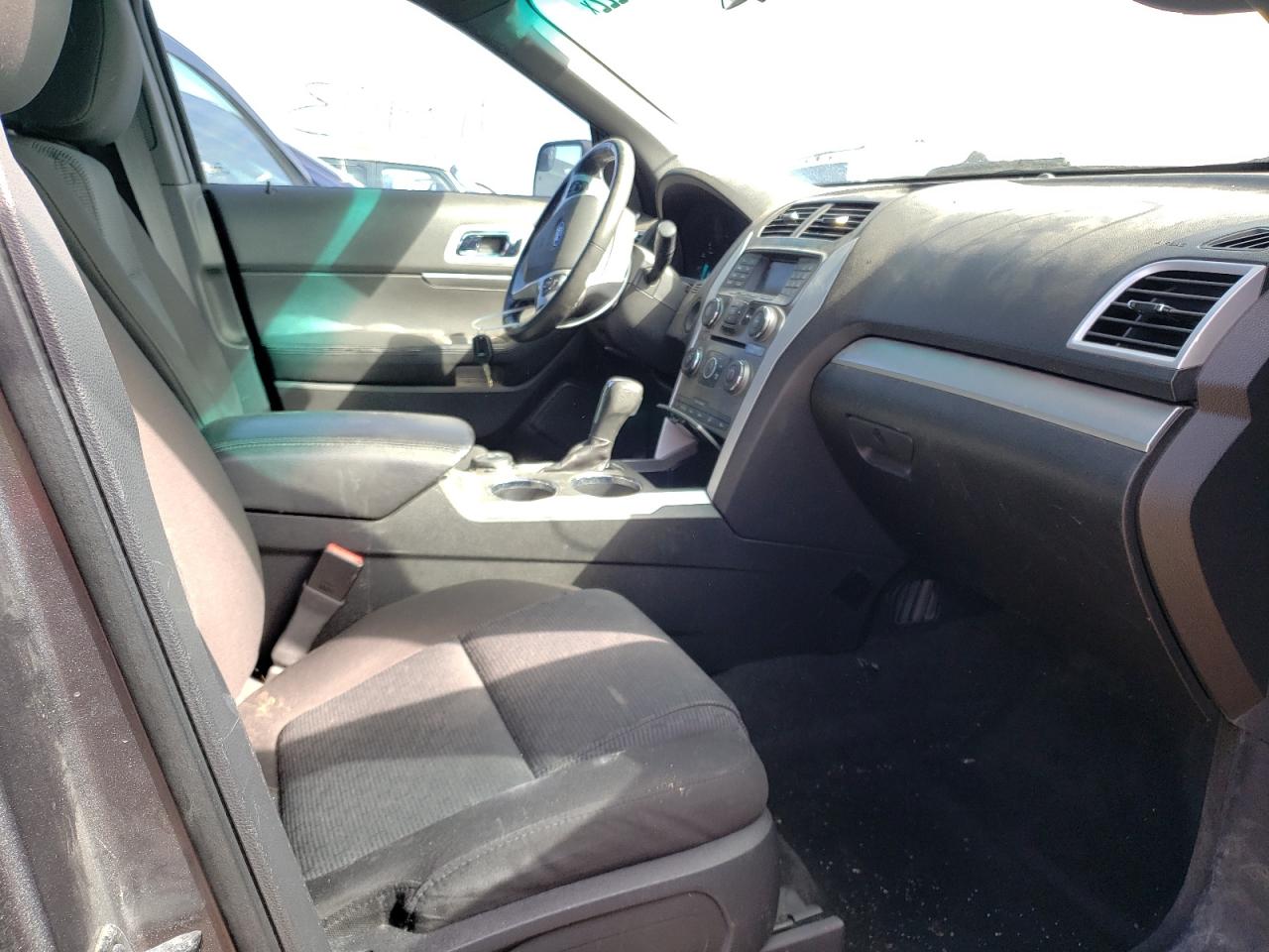 Photo 5 from auction – 2011 FORD EXPLORER X with VIN 1FMHK8D86BGA88361