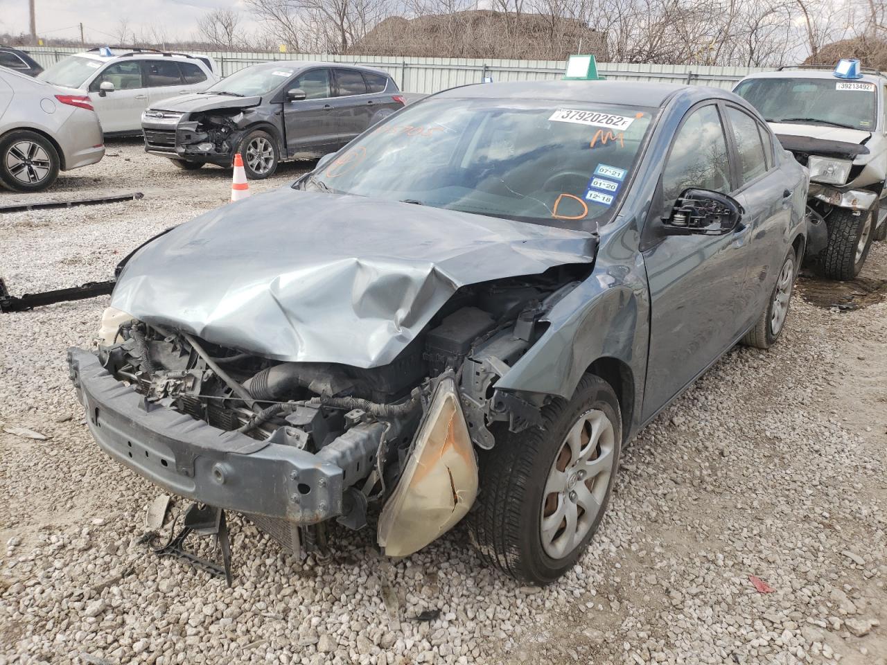 Photo 2 from auction – 2012 MAZDA 3 I with VIN JM1BL1UF2C1575705