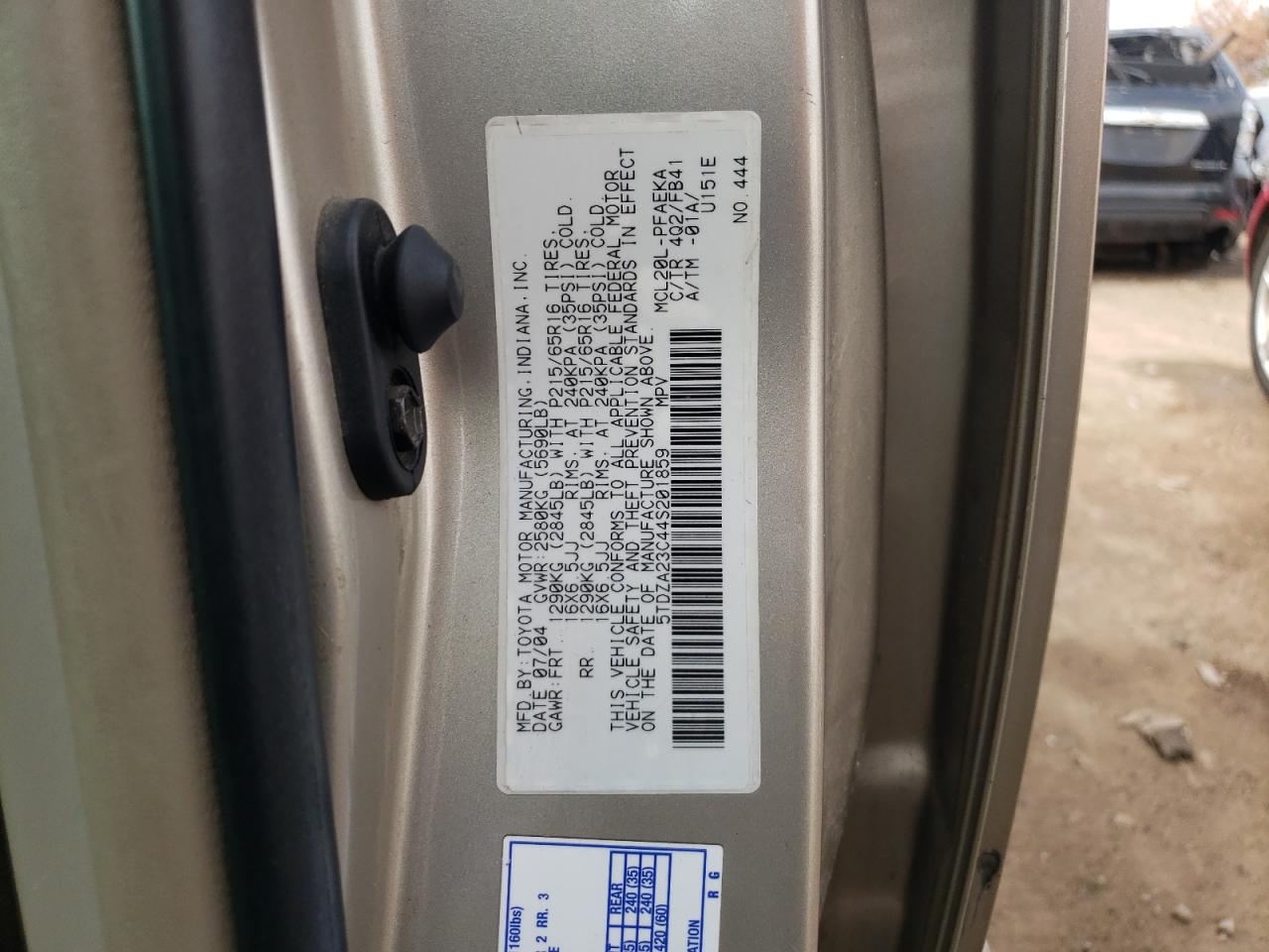 Photo 10 from auction – 2004 TOYOTA SIENNA CE with VIN 5TDZA23C44S201859