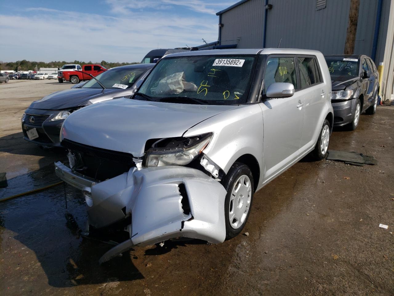 Photo 2 from auction – 2014 TOYOTA SCION XB with VIN JTLZE4FE4EJ063126