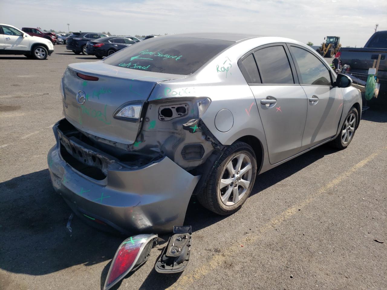 Photo 4 from auction – 2010 MAZDA 3 I with VIN JM1BL1SG7A1275554