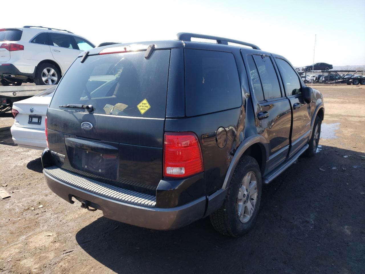 Photo 4 from auction – 2004 FORD EXPLORER X with VIN 1FMZU73K74UB22687