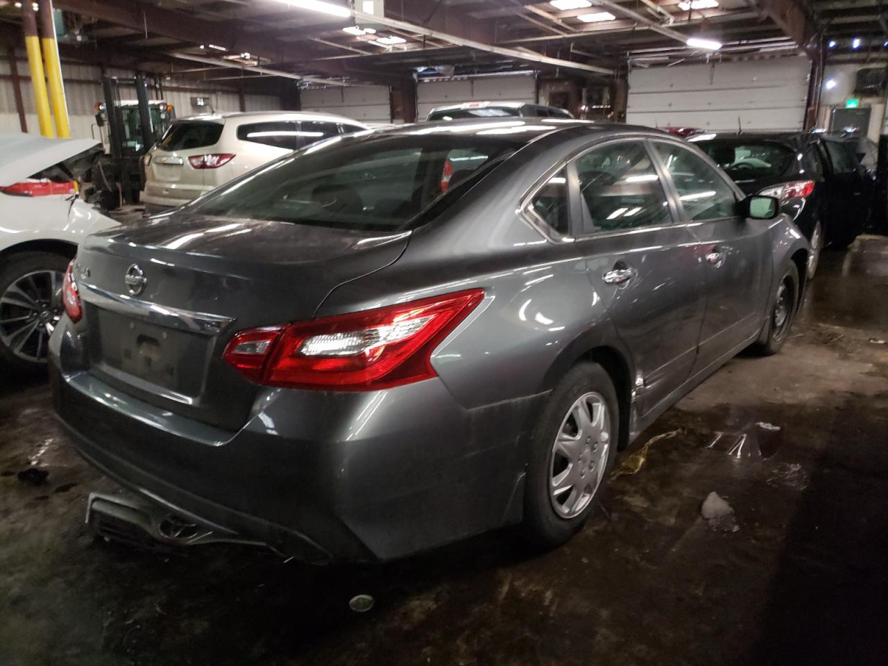 Photo 4 from auction – 2016 NISSAN ALTIMA 2.5 with VIN 1N4AL3AP2GN392717