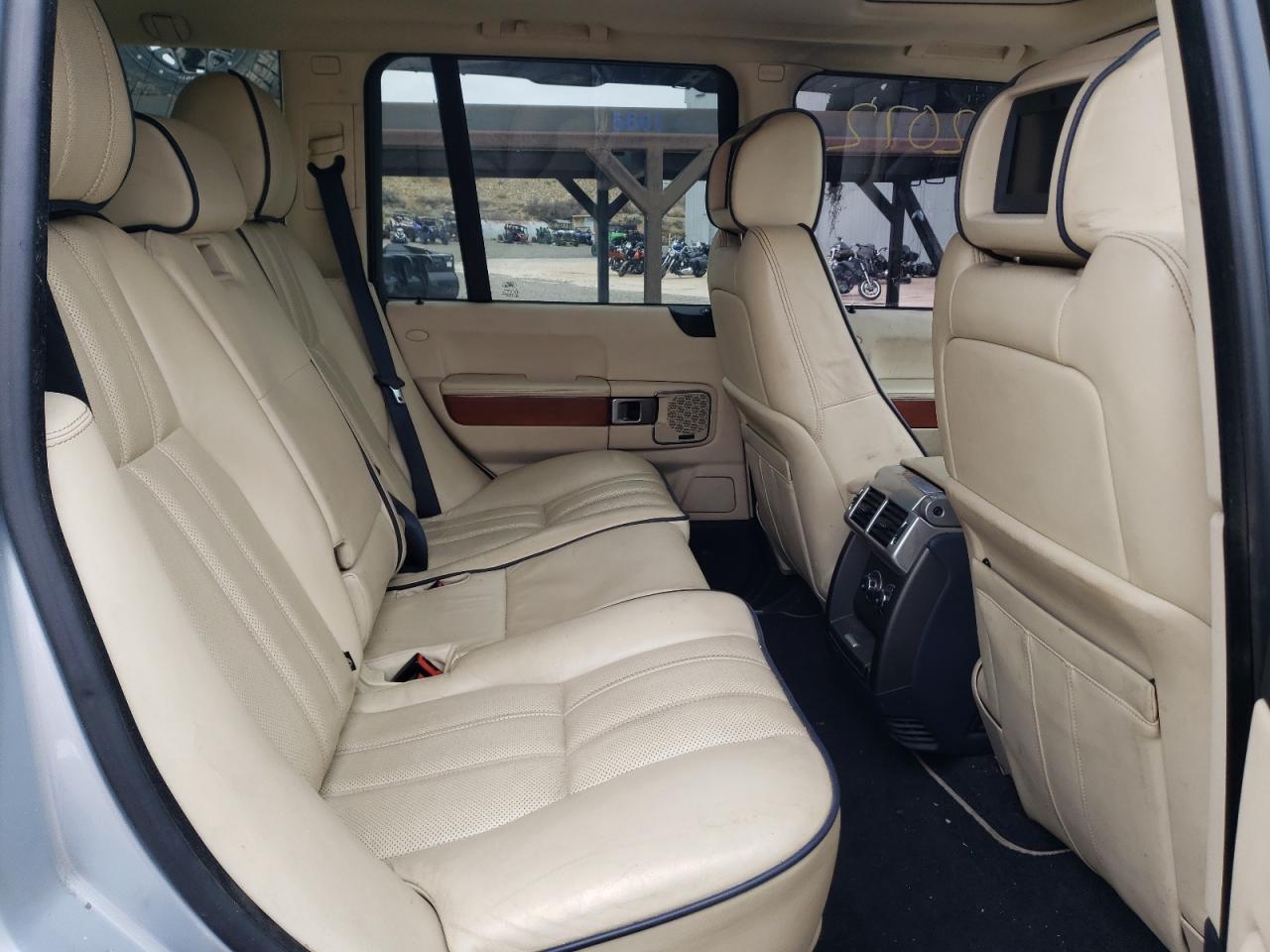 Photo 6 from auction – 2011 LAND ROVER RANGE ROVE with VIN SALMF1D42BA347919