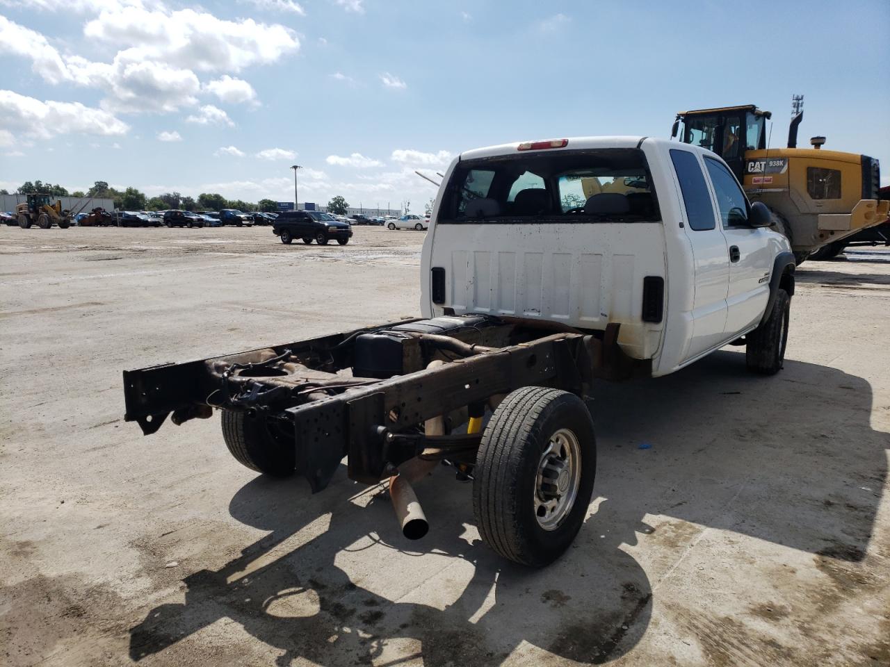 Photo 4 from auction – 2001 CHEVROLET SILVERADO with VIN 1GCHK29181E332034
