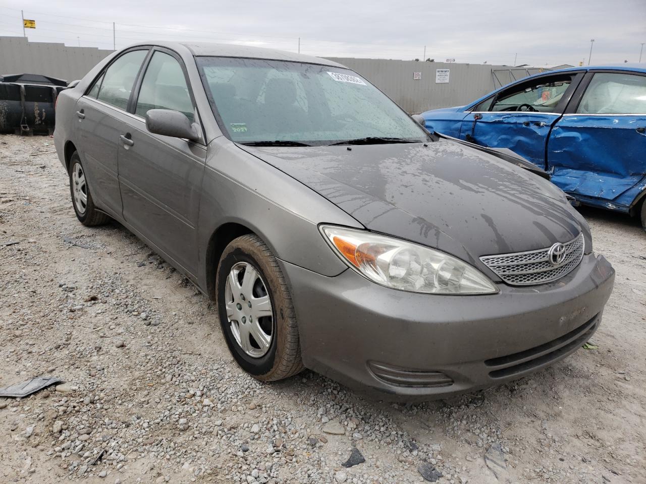 Photo 1 from auction – 2003 TOYOTA CAMRY LE with VIN 4T1BE32K83U642307