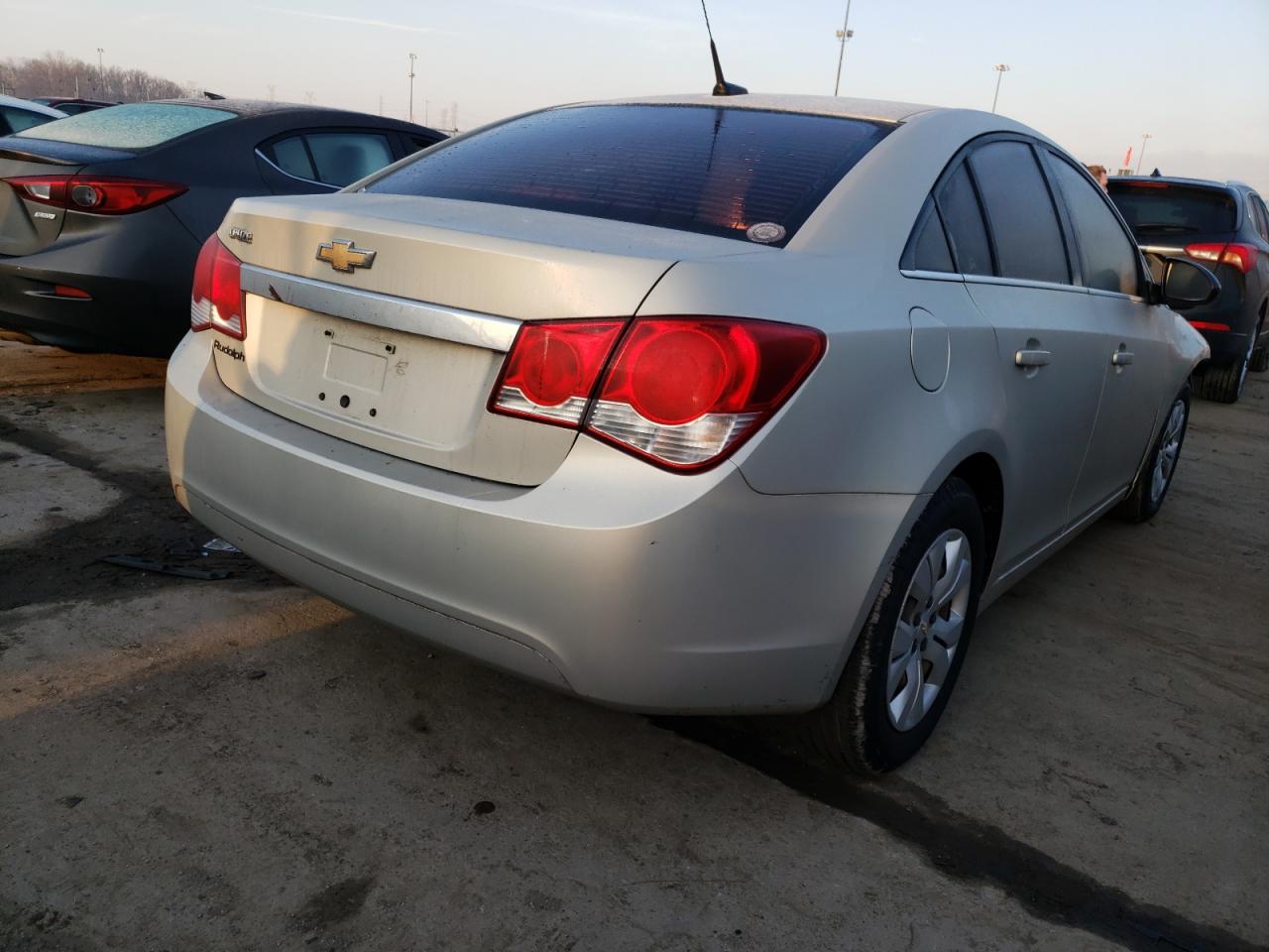 Photo 4 from auction – 2012 CHEVROLET CRUZE LS with VIN 1G1PC5SH0C7112873