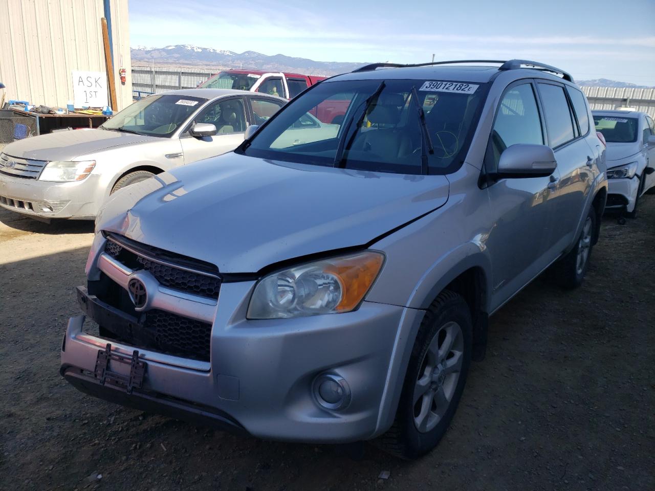Photo 2 from auction – 2009 TOYOTA RAV4 LIMIT with VIN JTMBF31V89D010011