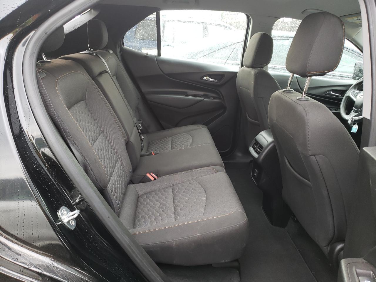 Photo 6 from auction – 2019 CHEVROLET EQUINOX LT with VIN 2GNAXUEV1K6163737