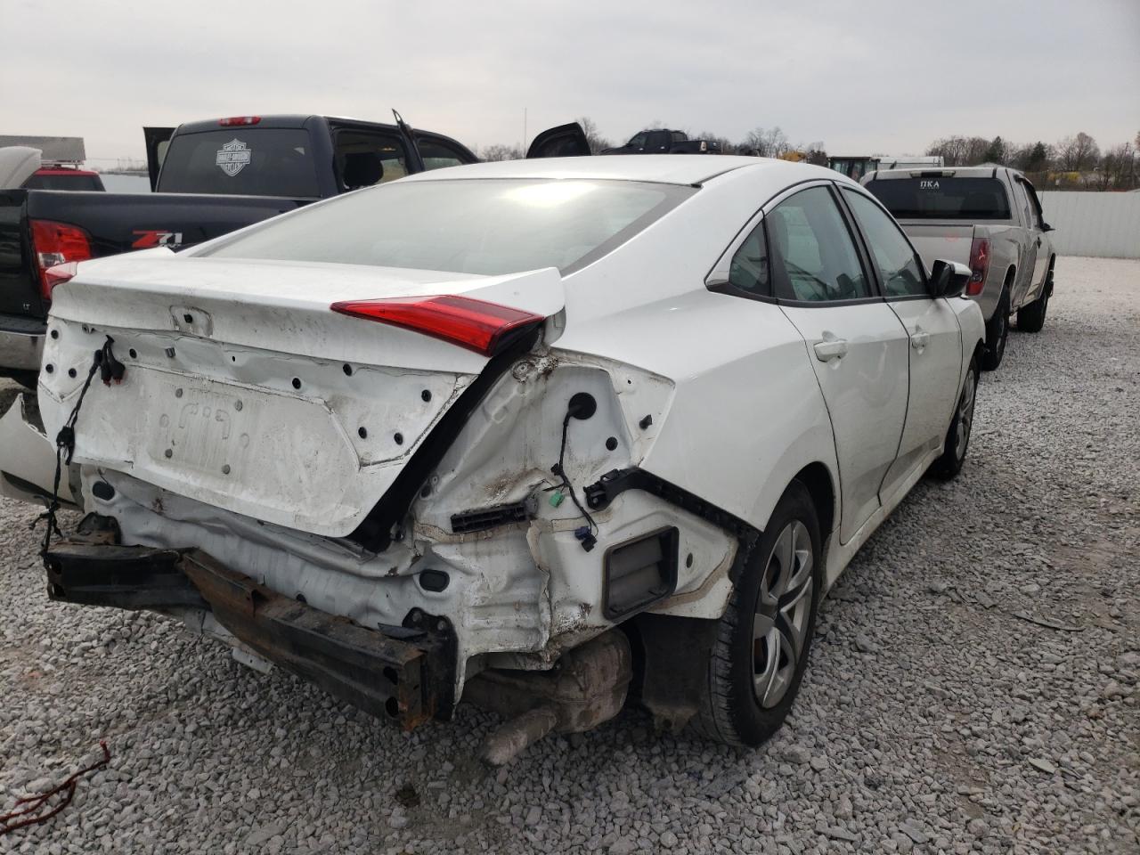 Photo 4 from auction – 2016 HONDA CIVIC LX with VIN 19XFC2F53GE013116