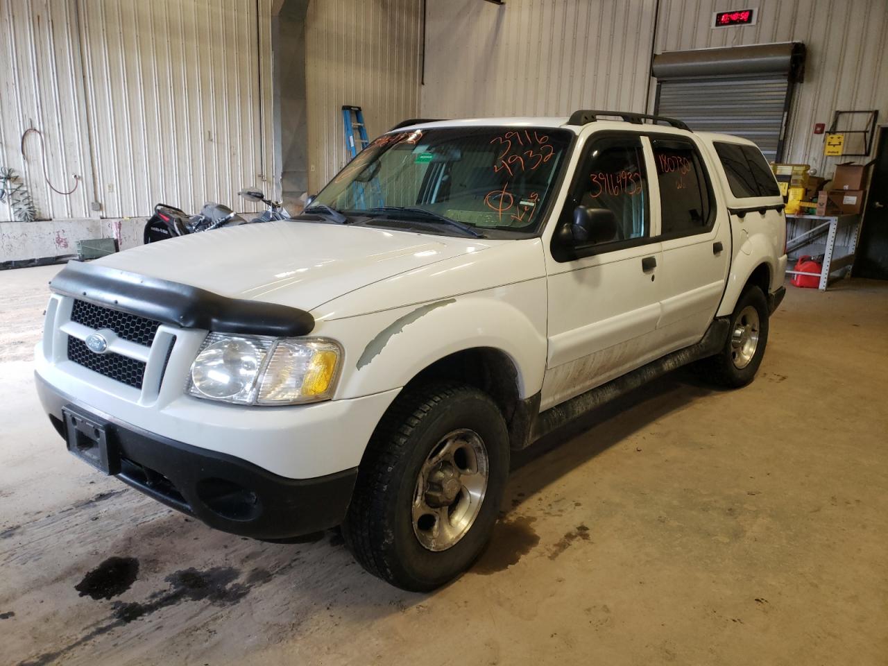 Photo 2 from auction – 2003 FORD EXPLORER S with VIN 1FMZU67E73UC14637