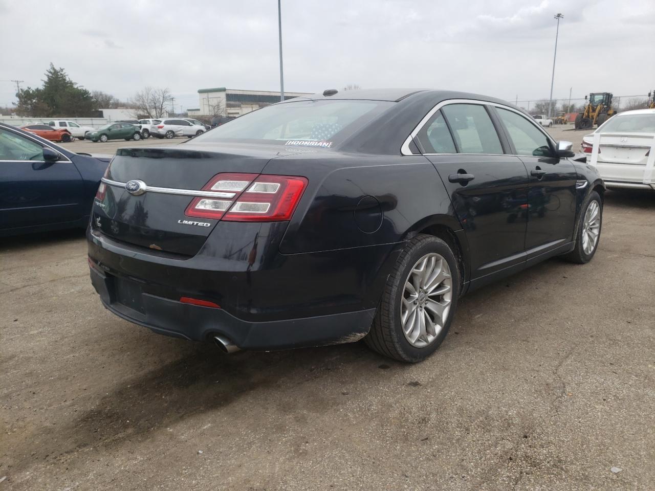 Photo 4 from auction – 2013 FORD TAURUS LIM with VIN 1FAHP2F85DG229980