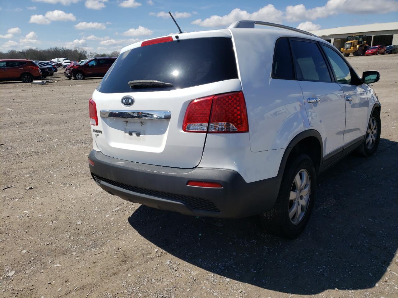 Photo 4 from auction – 2011 KIA SORENTO BA with VIN 5XYKT4A2XBG146989