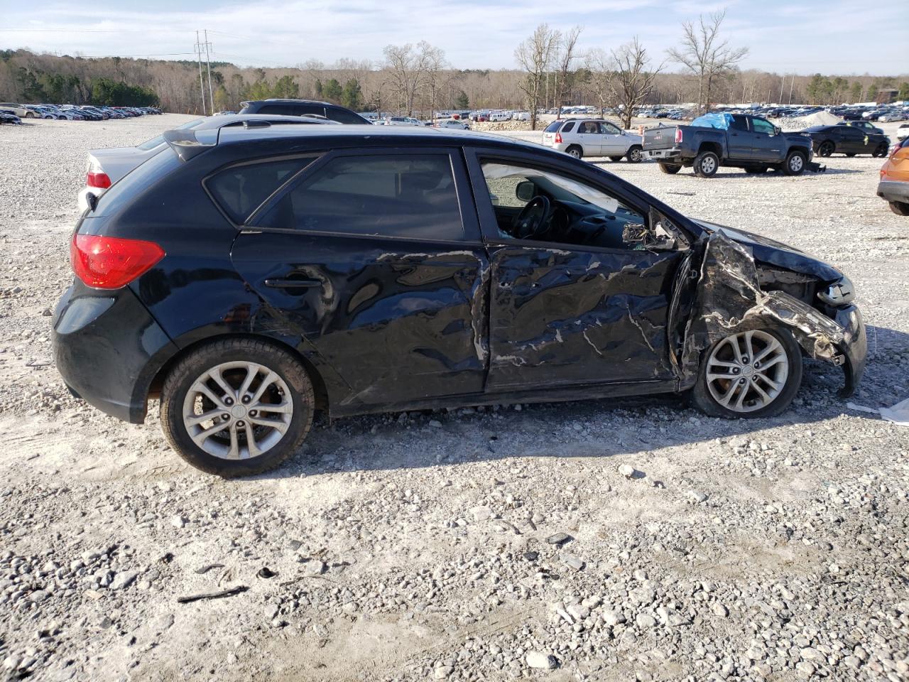 Photo 9 from auction – 2012 KIA FORTE EX with VIN KNAFU5A23C5468417