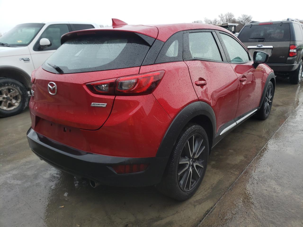 Photo 4 from auction – 2018 MAZDA CX-3 GRAND with VIN JM1DKFD75J0313102
