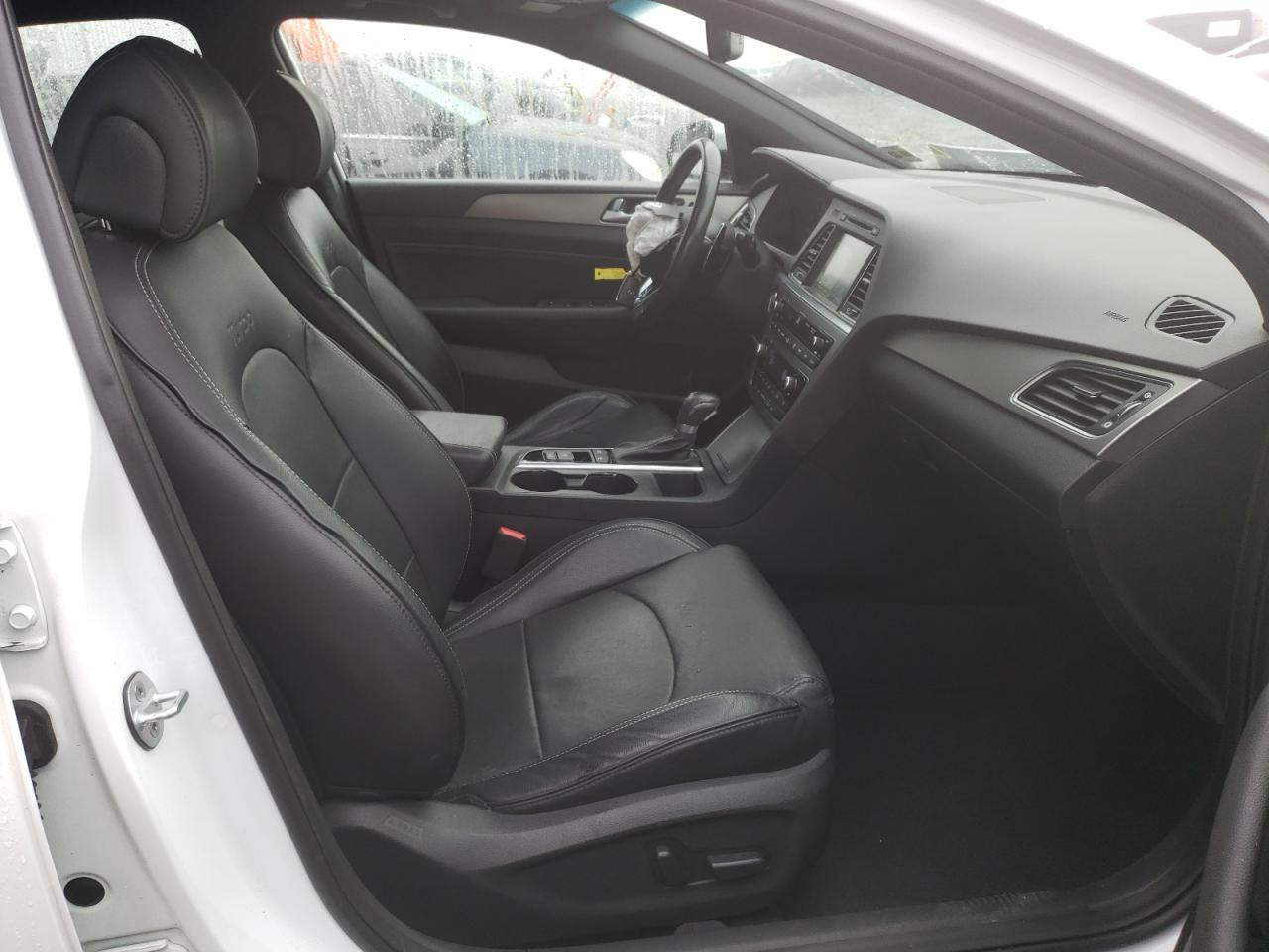 Photo 5 from auction – 2017 HYUNDAI SONATA SPO with VIN 5NPE34ABXHH458034