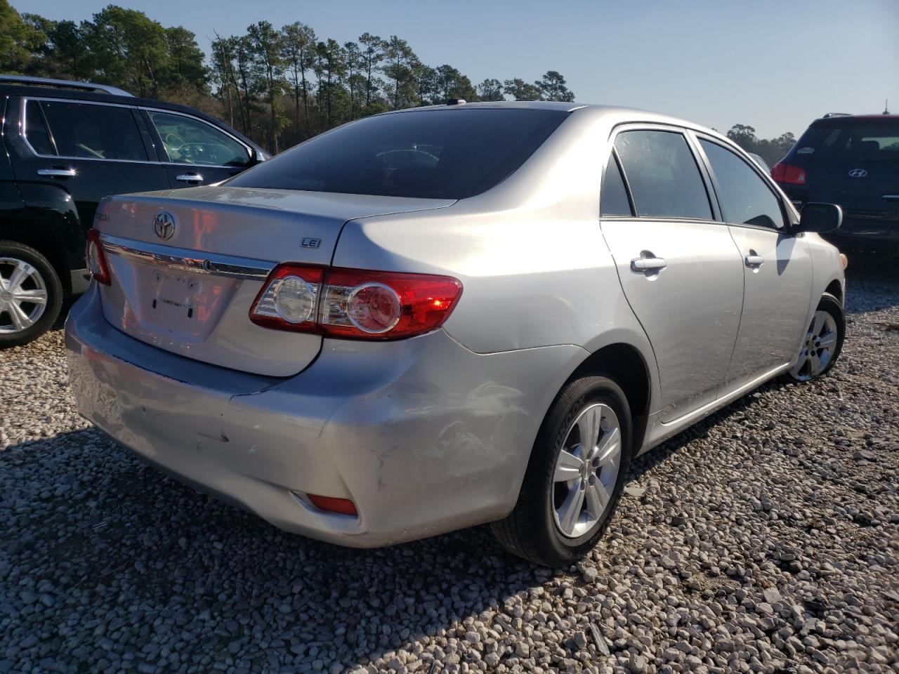 Photo 4 from auction – 2011 TOYOTA COROLLA BA with VIN JTDBU4EE0BJ098856