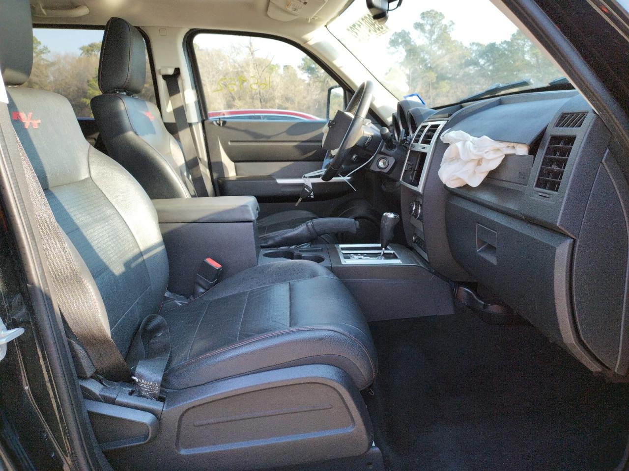 Photo 5 from auction – 2007 DODGE NITRO R/T with VIN 1D8GT58637W683056