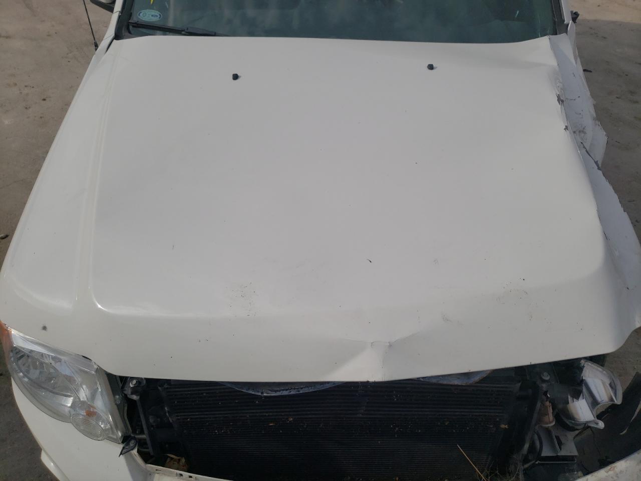 Photo 7 from auction – 2012 FORD ESCAPE LIM with VIN 1FMCU9EG0CKB95162