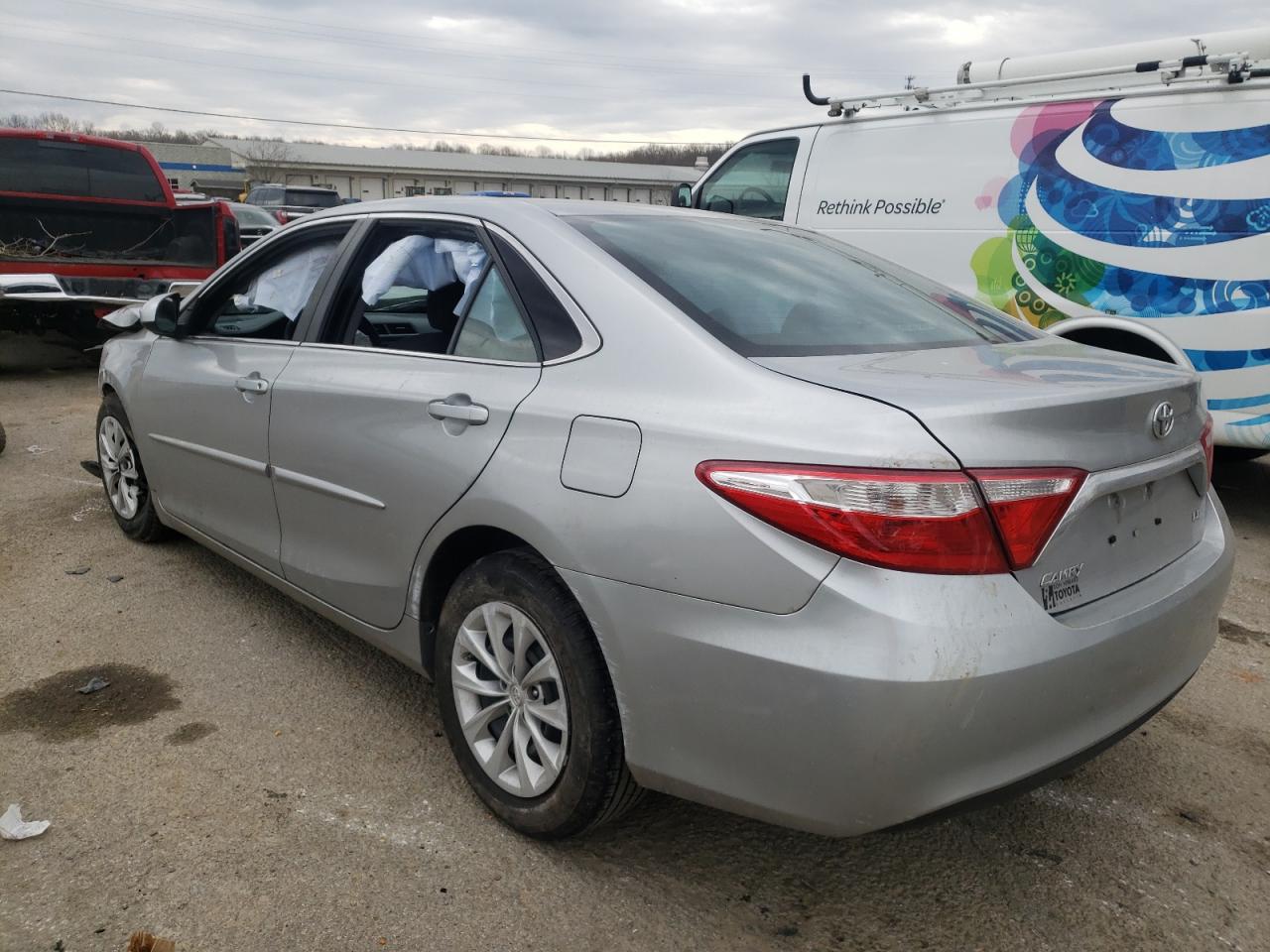 Photo 3 from auction – 2016 TOYOTA CAMRY LE with VIN 4T4BF1FKXGR552602