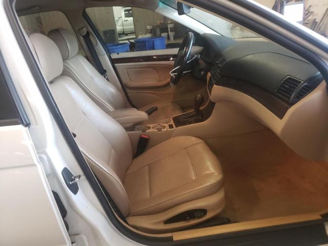 Photo 5 from auction – 2004 BMW 325 I with VIN WBAET37474NJ83135