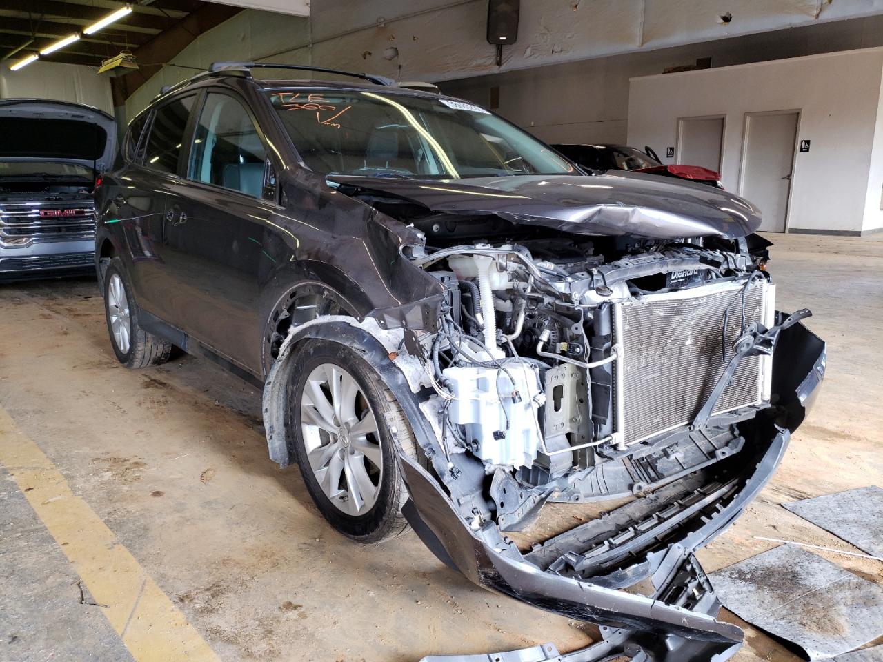 Photo 9 from auction – 2015 TOYOTA RAV4 LIMIT with VIN 2T3DFREV9FW335559