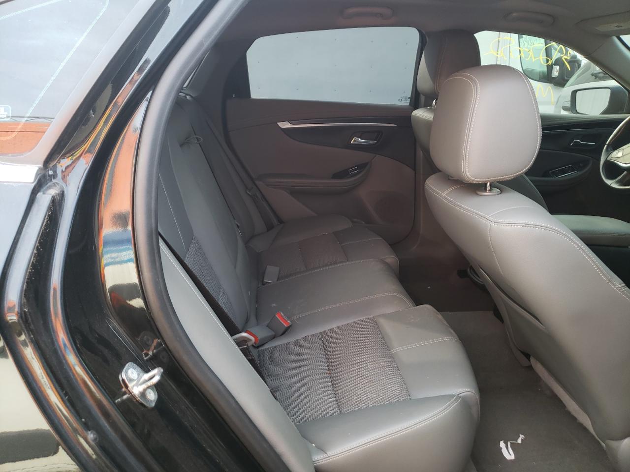 Photo 6 from auction – 2018 CHEVROLET IMPALA LT with VIN 2G1105S35J9111815