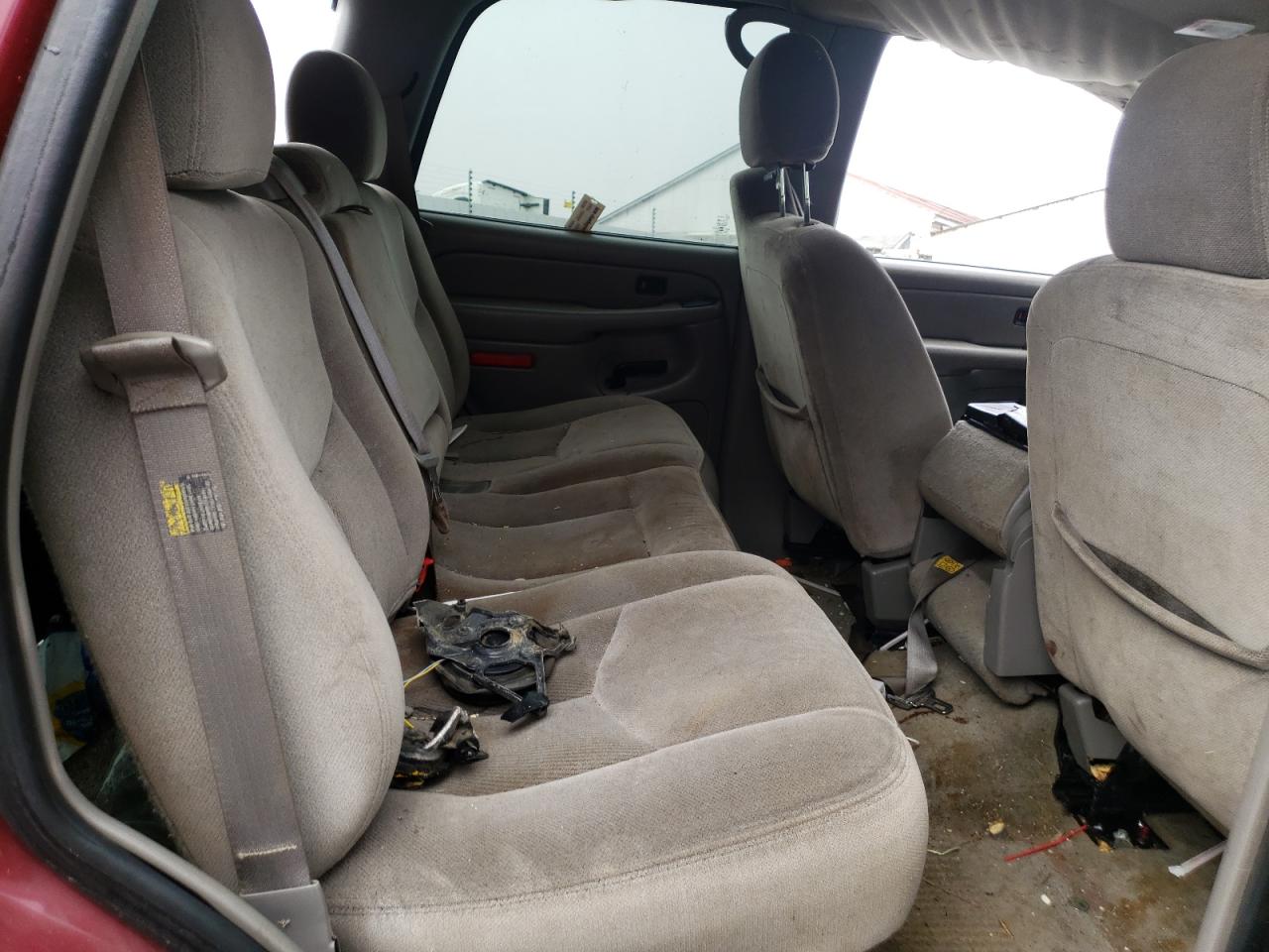 Photo 6 from auction – 2004 GMC YUKON with VIN 1GKEK13TX4J199199