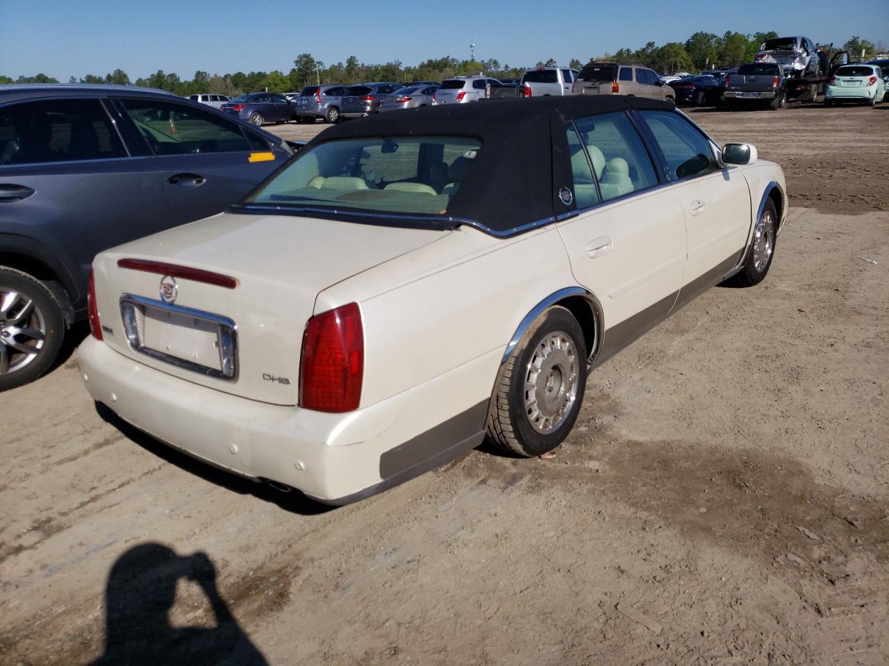 Photo 4 from auction – 2003 CADILLAC DEVILLE DH with VIN 1G6KE54YX3U275575
